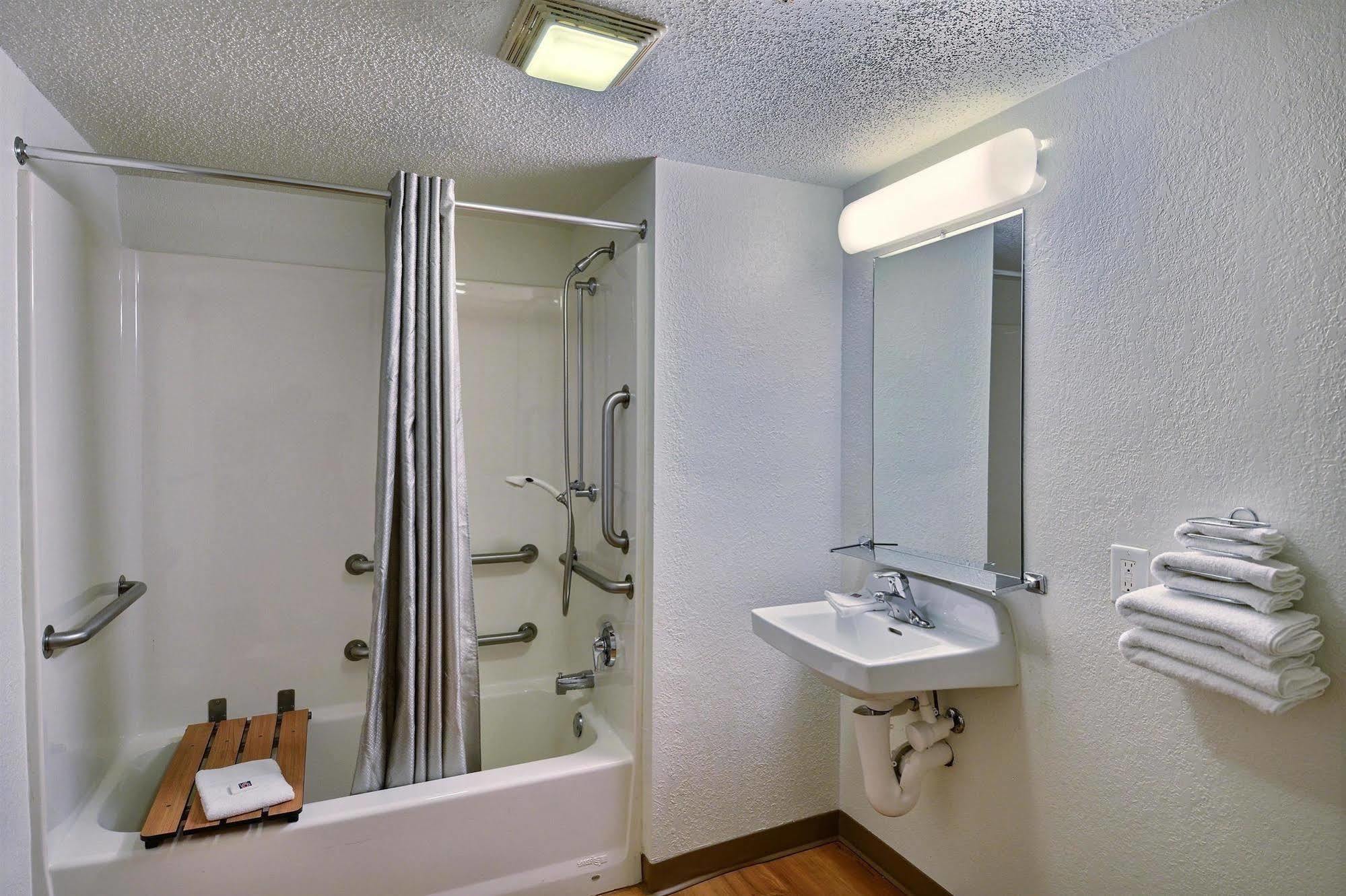 Motel 6-Tewksbury, Ma - Boston Exterior photo