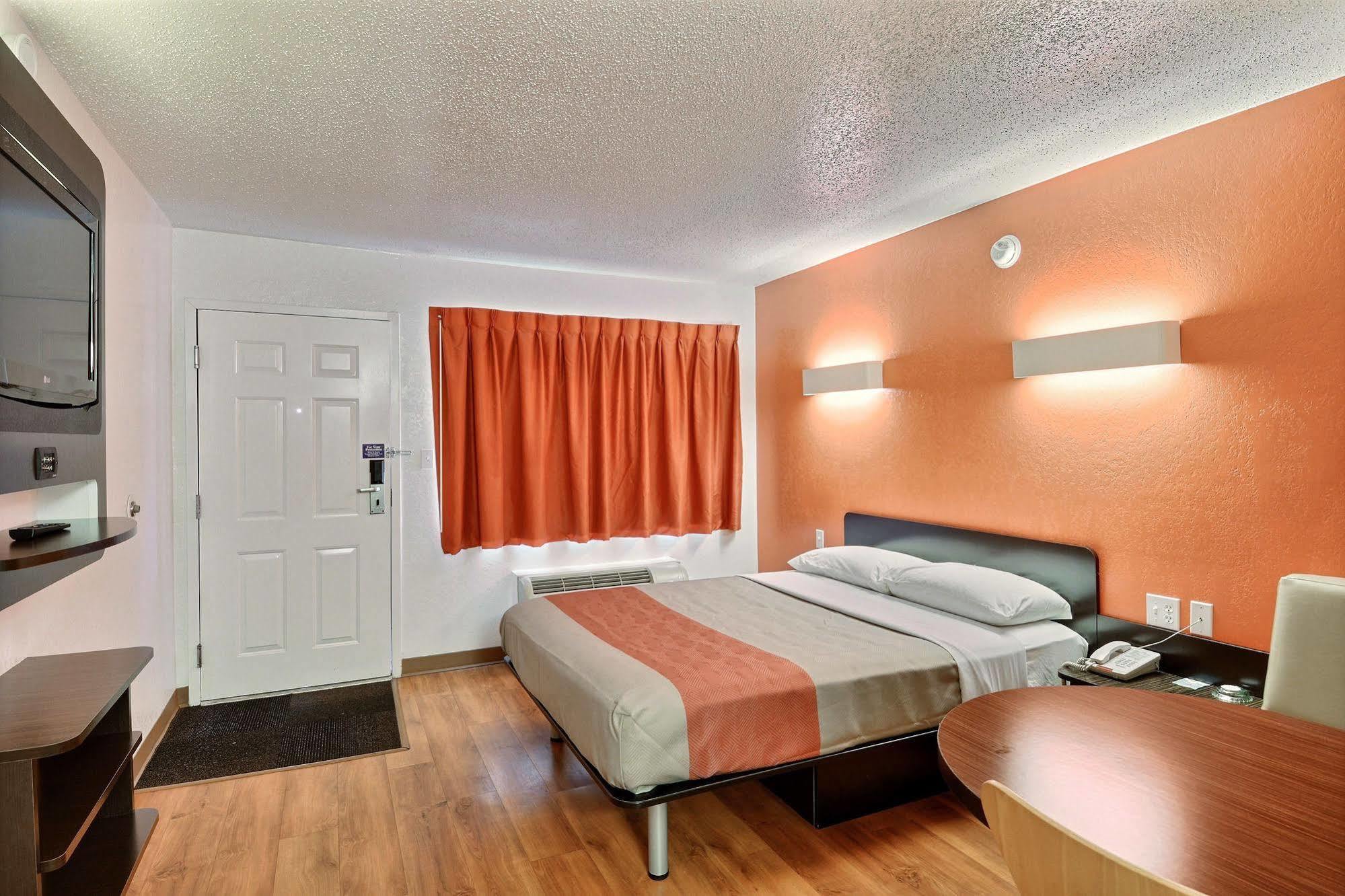 Motel 6-Tewksbury, Ma - Boston Exterior photo