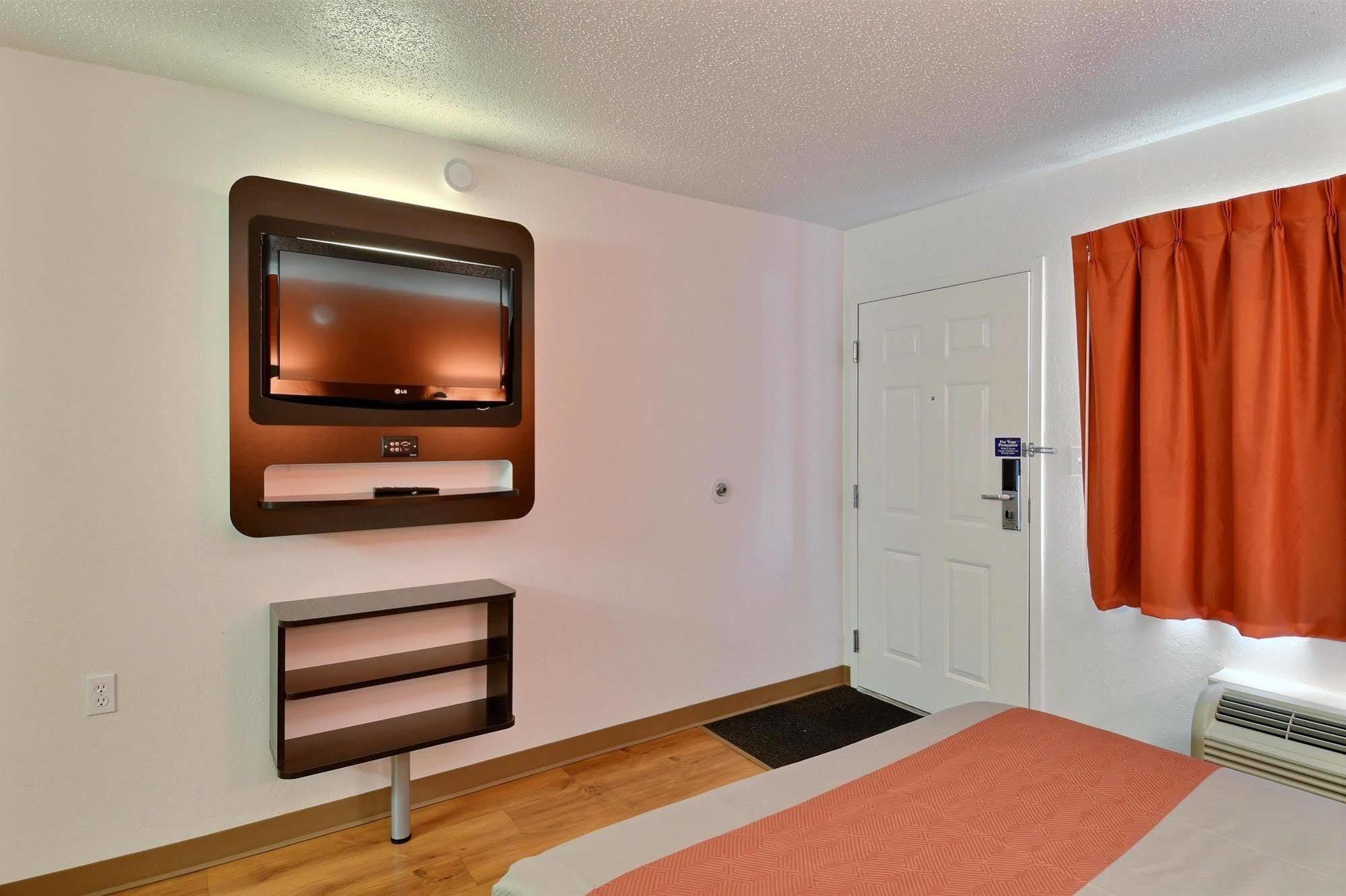 Motel 6-Tewksbury, Ma - Boston Exterior photo